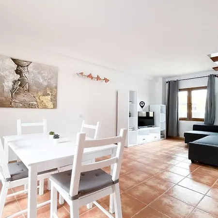 Casa Danimar 2-4 People With Pool And Barbecue Corralejo